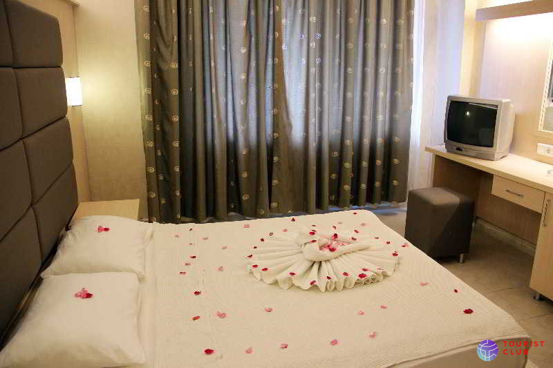 Ozcan Beach Hotel - фото отеля
