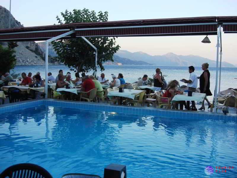 Ozcan Beach Hotel - фото отеля