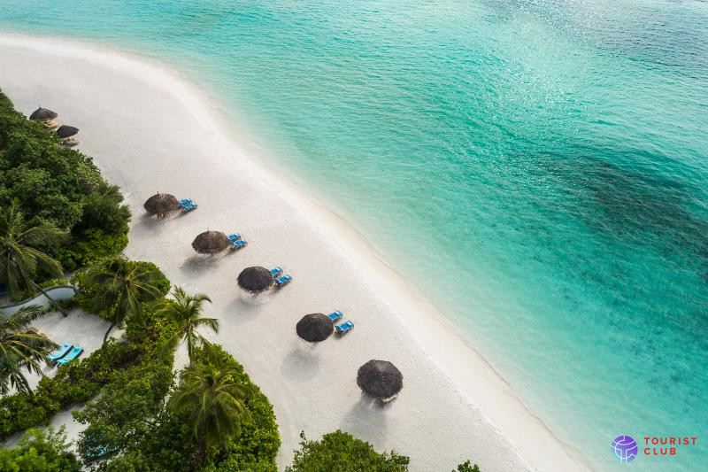 Four Seasons Resort Maldives at Kuda Huraa - фото отеля