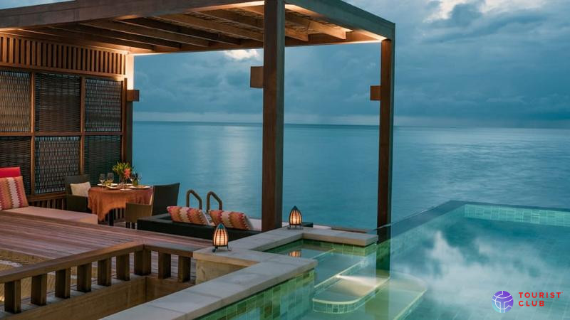 Four Seasons Resort Maldives at Kuda Huraa - фото отеля