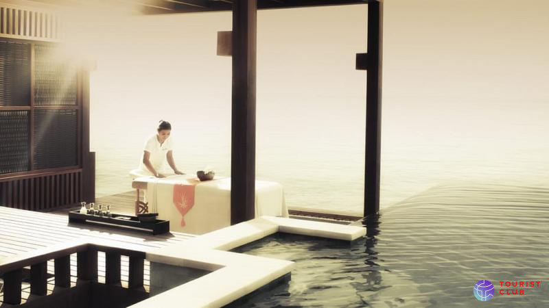 Four Seasons Resort Maldives at Kuda Huraa - фото отеля