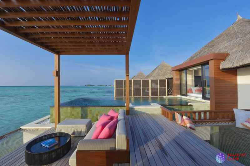 Four Seasons Resort Maldives at Kuda Huraa - фото отеля