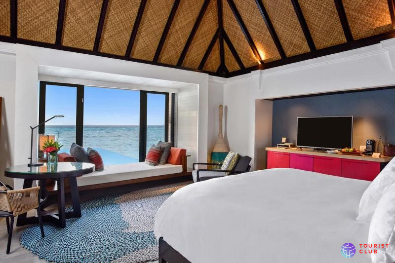 Four Seasons Resort Maldives at Kuda Huraa - фото отеля