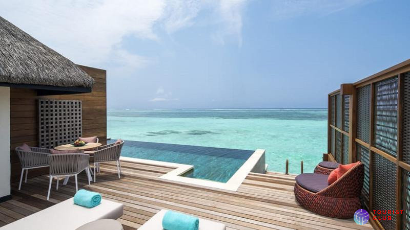 Four Seasons Resort Maldives at Kuda Huraa - фото отеля