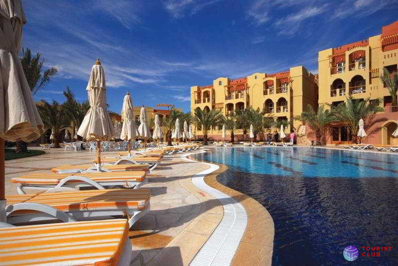 Marina Plaza Tala Bay - фото отеля