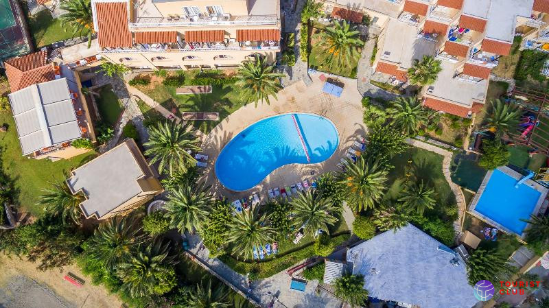 Talea Beach - фото отеля