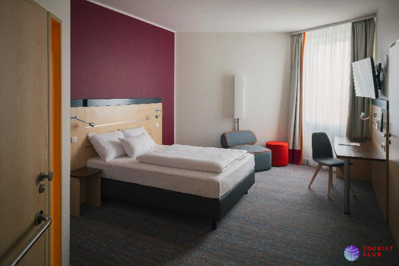 Отель Vienna House Easy By Wyndham Bratislava