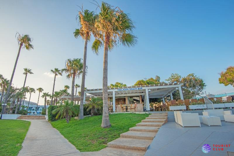 The Dome Beach Hotel & Resort - фото отеля