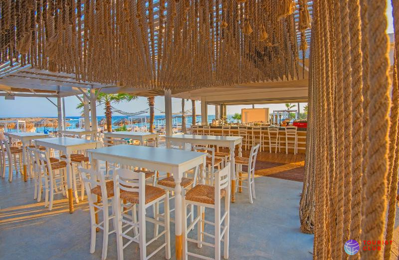 The Dome Beach Hotel & Resort - фото отеля