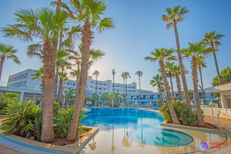 The Dome Beach Hotel & Resort - фото отеля