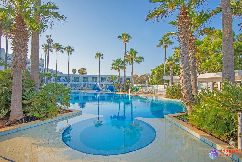 The Dome Beach Hotel & Resort - фото отеля