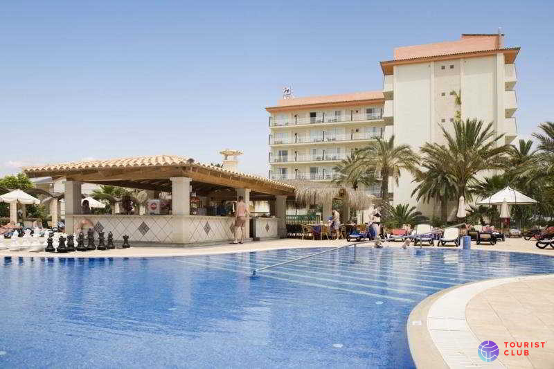 Hotel Vistamar by Pierre & Vacances - фото отеля