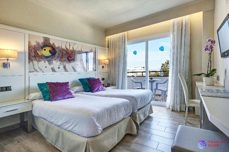 Grupotel Maritimo - фото отеля