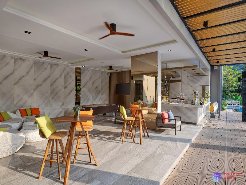 Altera Hotel and Residence by At Mind - фото отеля