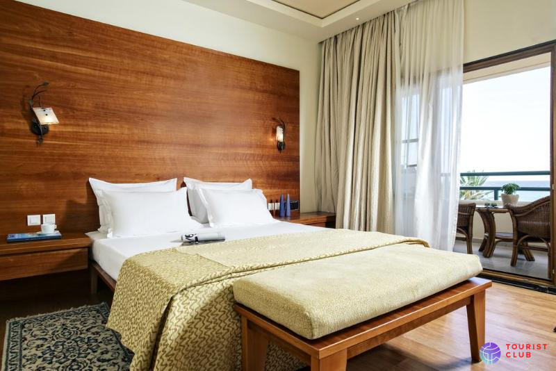 Possidi Holidays Resort & Suites - фото отеля