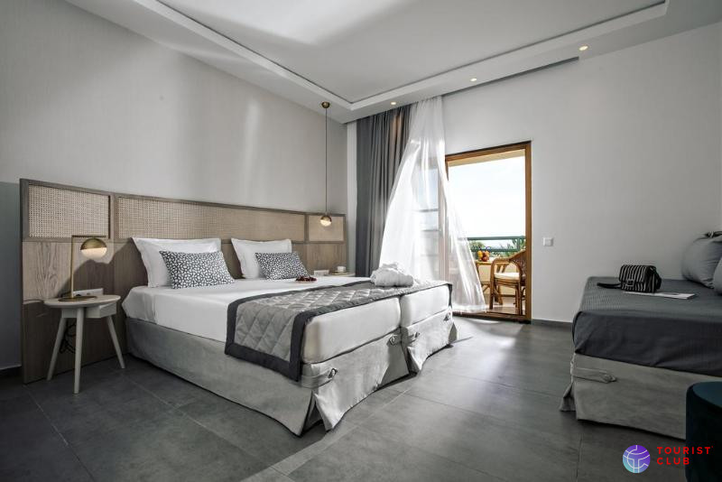 Possidi Holidays Resort & Suites - фото отеля