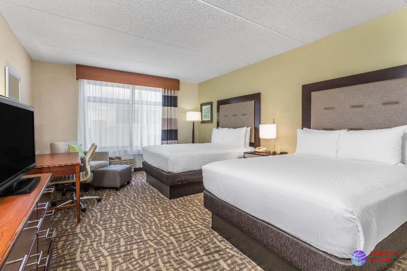Wyndham Garden Buffalo Downtown - фото отеля