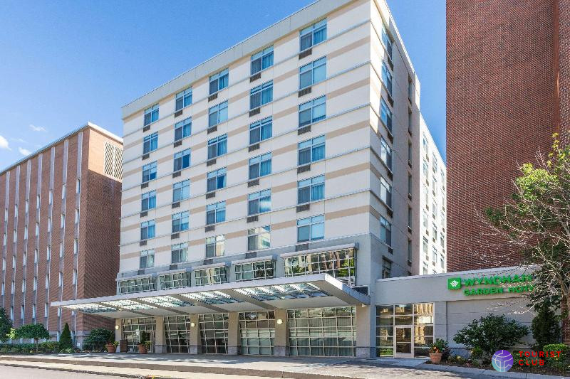 Wyndham Garden Buffalo Downtown - фото отеля