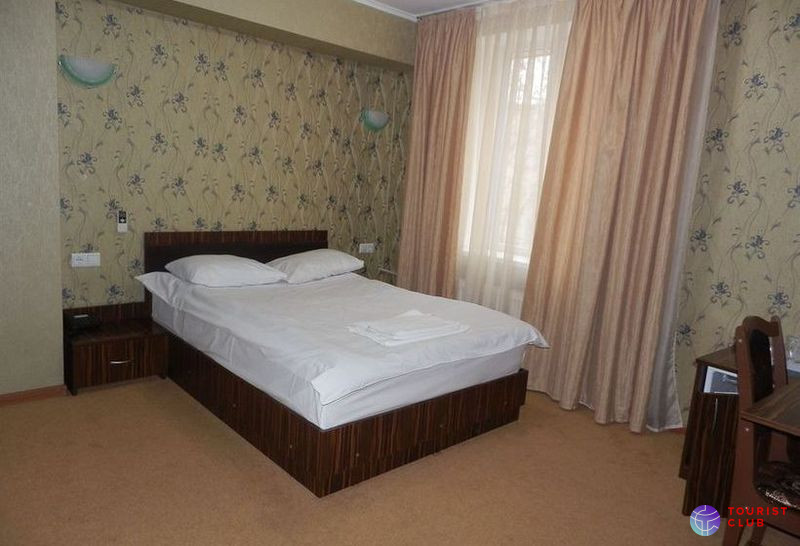 Hotel Europa Chisinau - фото отеля