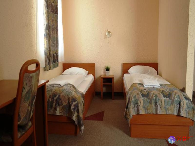 Berlin Hotel - фото отеля
