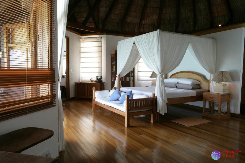 Coco Palm Dhuni Kolhu - фото отеля