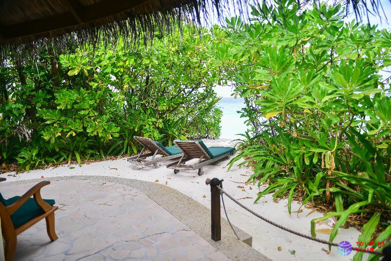Coco Palm Dhuni Kolhu - фото отеля