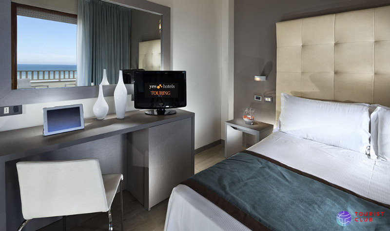 Yes Hotel Touring - фото отеля
