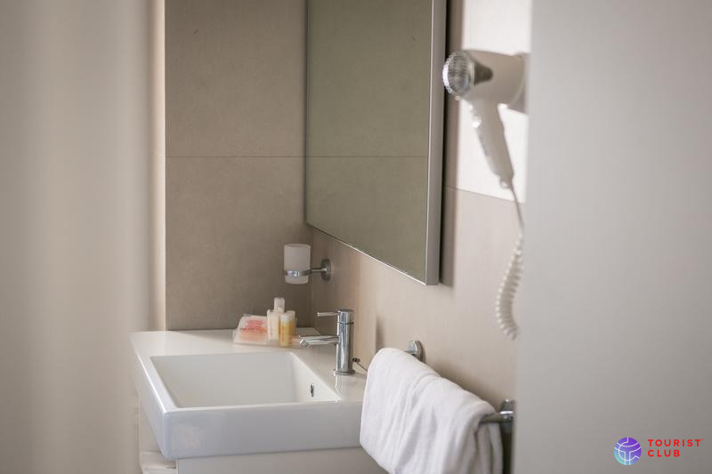 Yes Hotel Touring - фото отеля