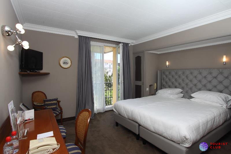 Golden Tulip Cannes - Hotel De Paris - фото отеля
