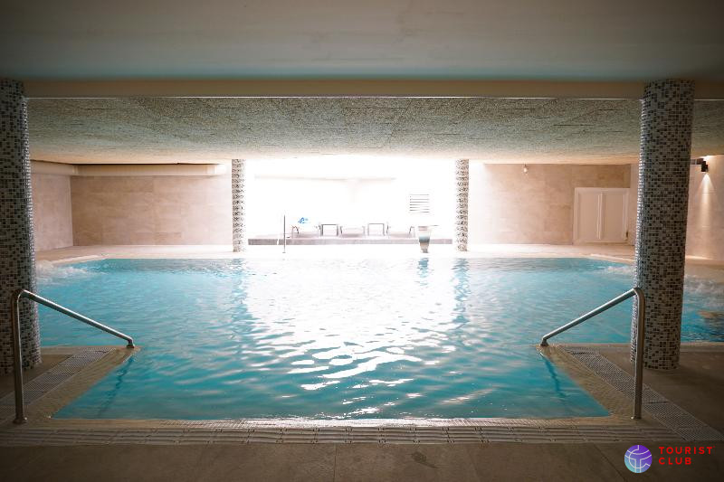Ohtels Villa Romana - фото отеля