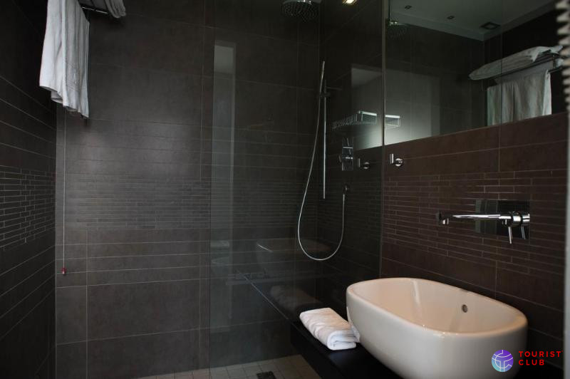 Ferro Hotel - фото отеля