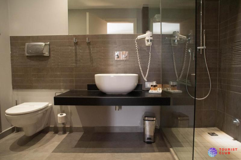 Ferro Hotel - фото отеля