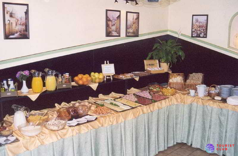 EA Hotel Jasmin - фото отеля
