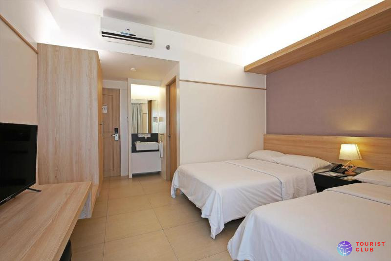 The Tides Hotel Boracay - фото отеля