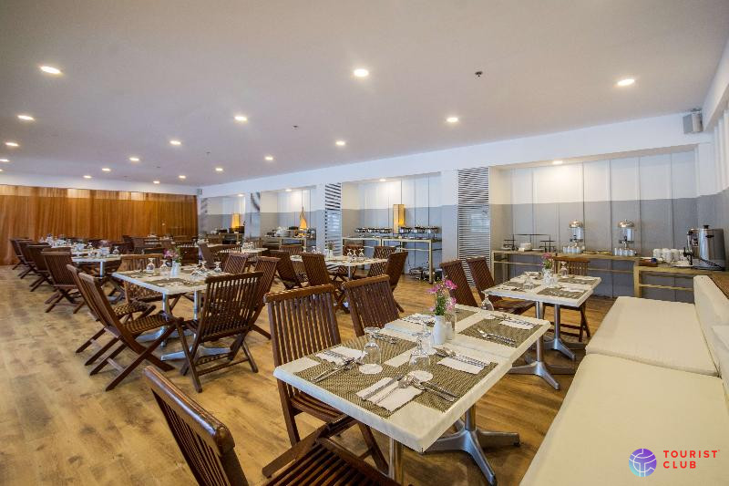 The Tides Hotel Boracay - фото отеля