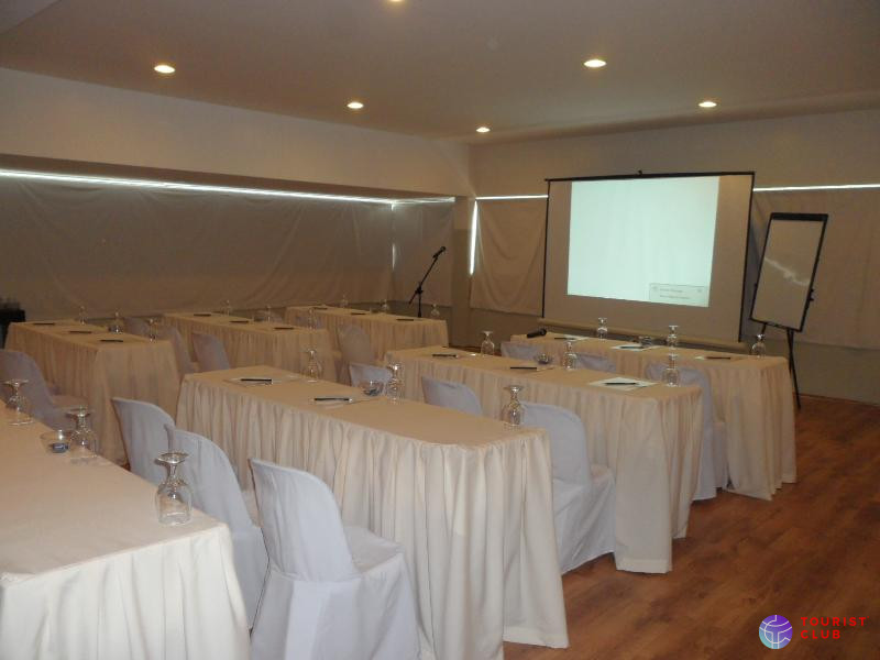 The Tides Hotel Boracay - фото отеля