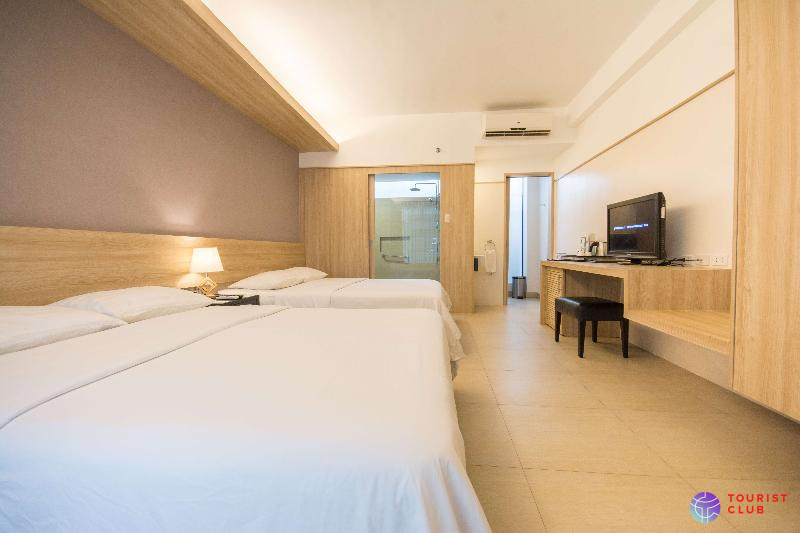 The Tides Hotel Boracay - фото отеля