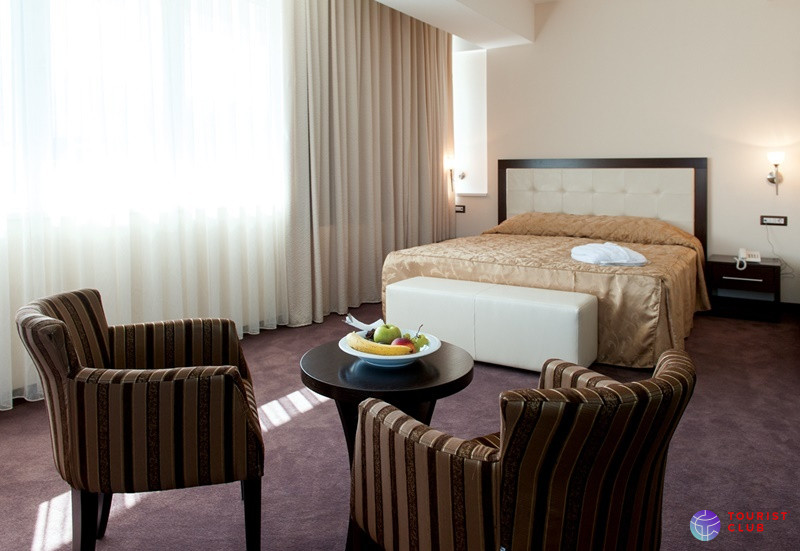 TCC Grand Plaza hotel - фото отеля