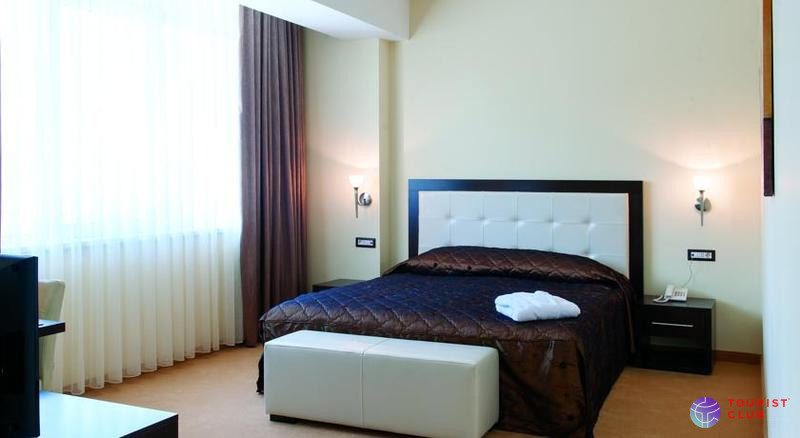 TCC Grand Plaza hotel - фото отеля