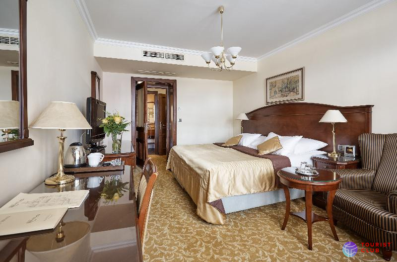 Hotel Romance Puskin - фото отеля