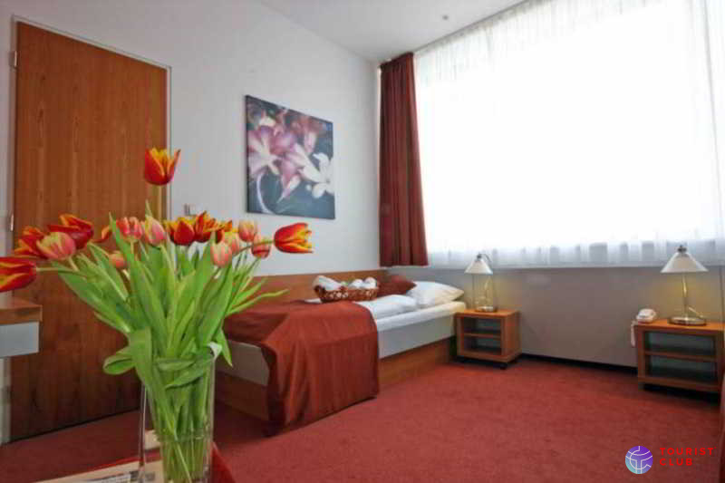 Hotel Ruby Blue - фото отеля