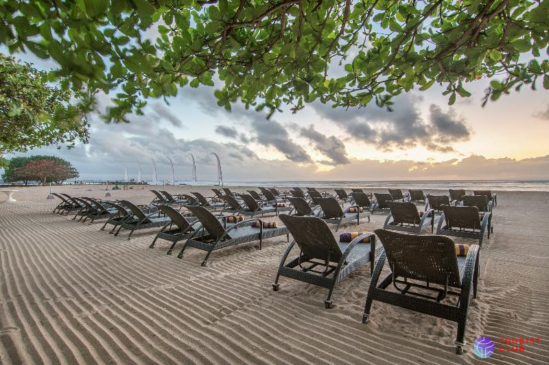 Inna Grand Bali Beach - фото отеля
