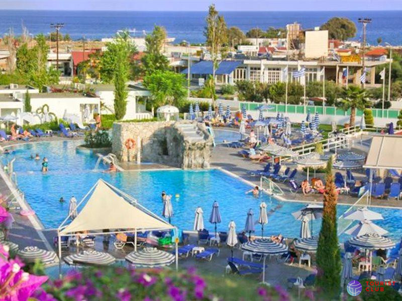 Sun Palace - фото отеля