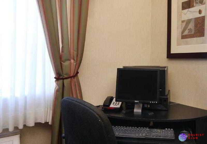 Best Western Kokomo Hotel - фото отеля