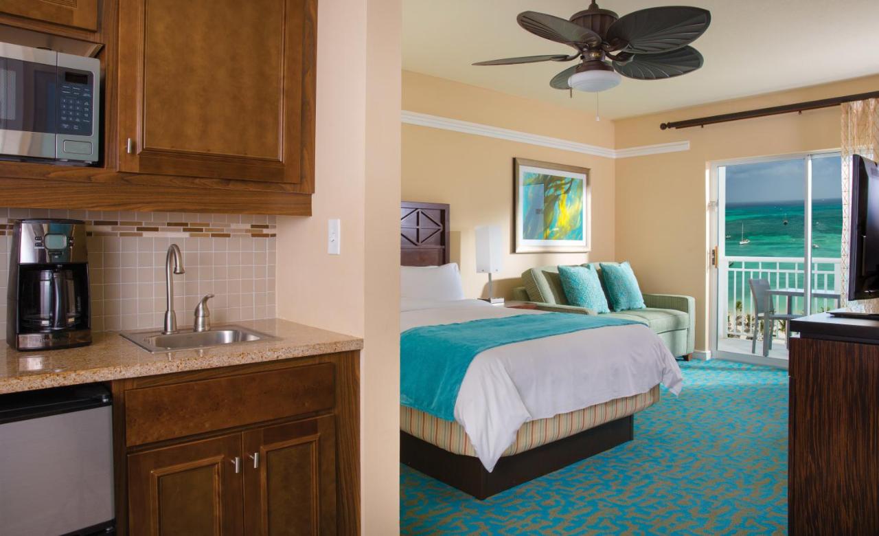 Marriott's Aruba Surf Club - фото отеля