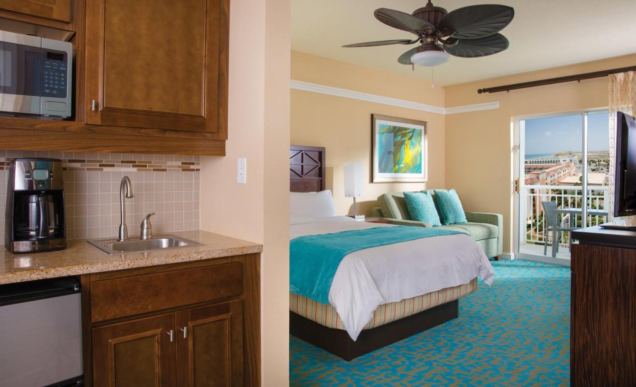 Marriott's Aruba Surf Club - фото отеля