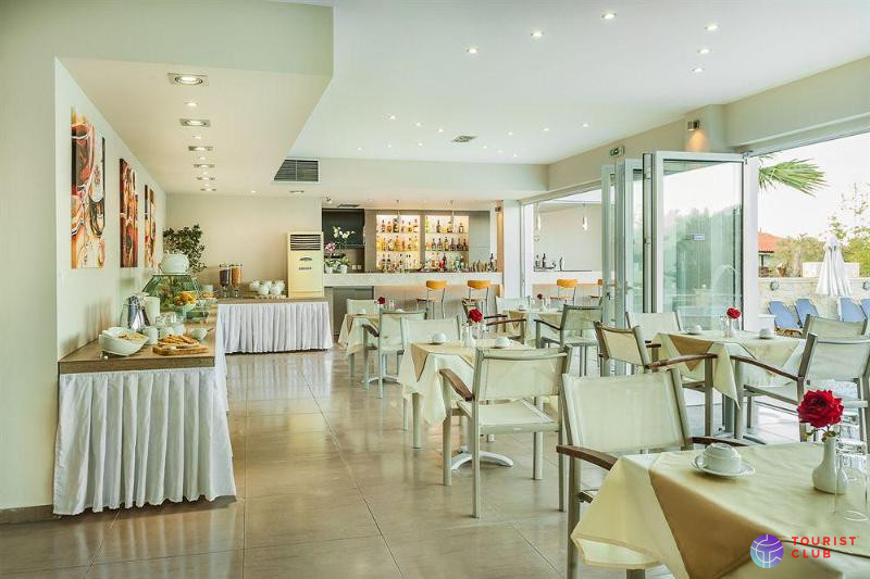 Anna Maria Hotel - фото отеля
