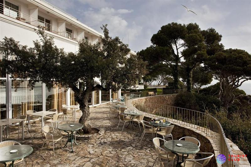 Parador de Aiguablava - фото отеля