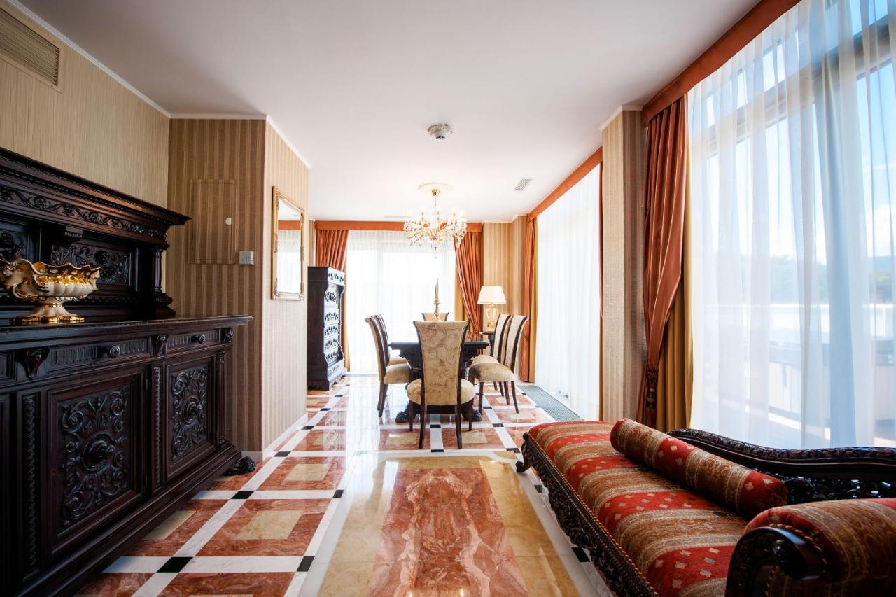 Grand Hotel Donat Superior - фото отеля