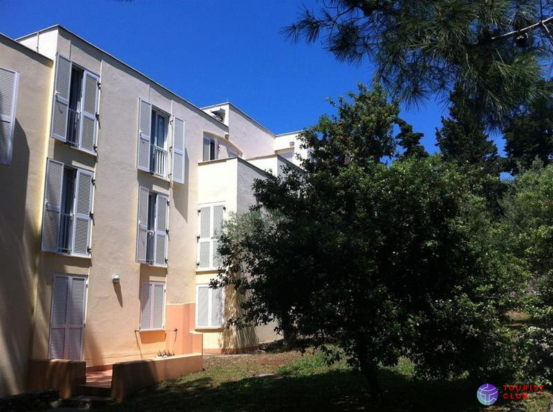 Drazica Hotel, Tamaris Villa and Villa Lovorka - фото отеля